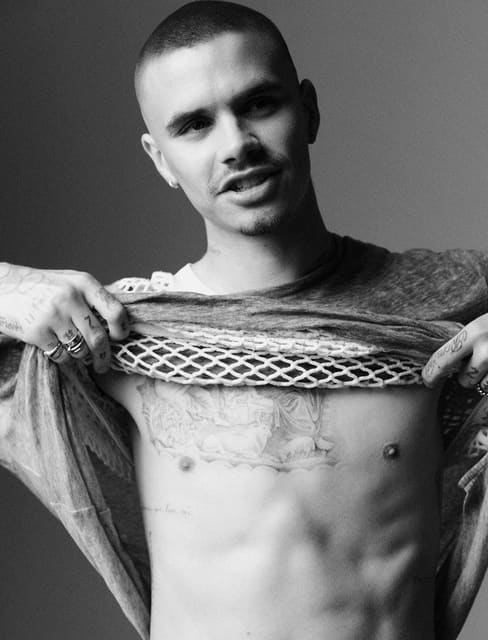 Romeo Beckham — V Man