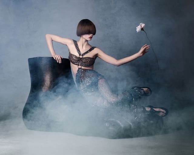 Please, be seated by Julien Gozlan — Numéro Netherlands