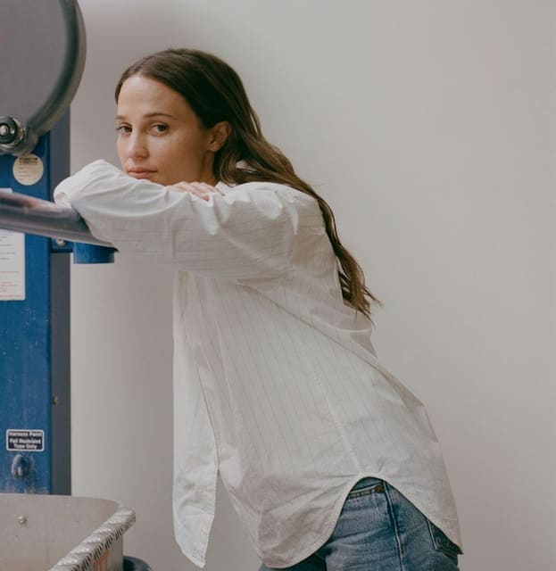 Alicia Vikander — FT