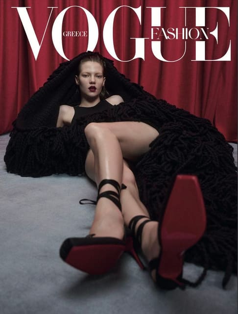 Tight knit — Vogue Greece