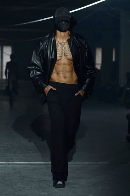 Vetements S/S 26 Show — Vetements