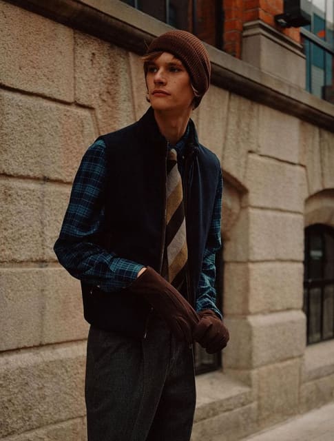 Dublino 2025: Tartan E Trench — Style Magazine Italy