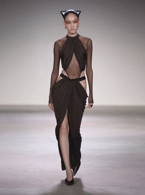 Oude Waag S/S 26 Show Shanghai
