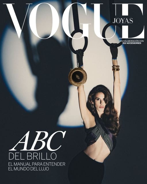 Vogue Mexico Jewelry November 2025 Cover — Vogue Mexico