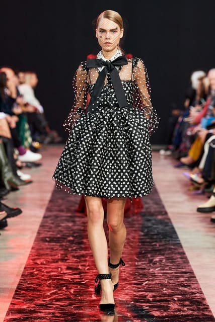 Elie Saab F/W 20 Show — Elie Saab
