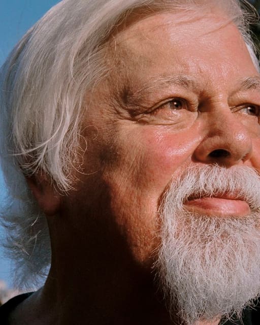 Arxipelag, Captain Paul Watson