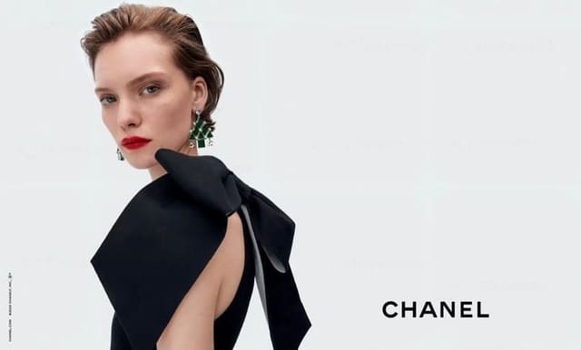Holiday 2025 — Chanel