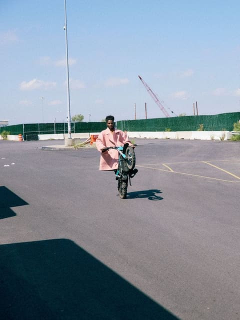 Friction Pulse fet. Oneway Kyi — Les Hommes Publics