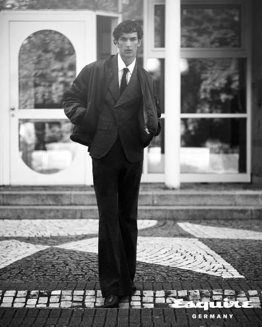 Ne Runde Im Park — Esquire Germany