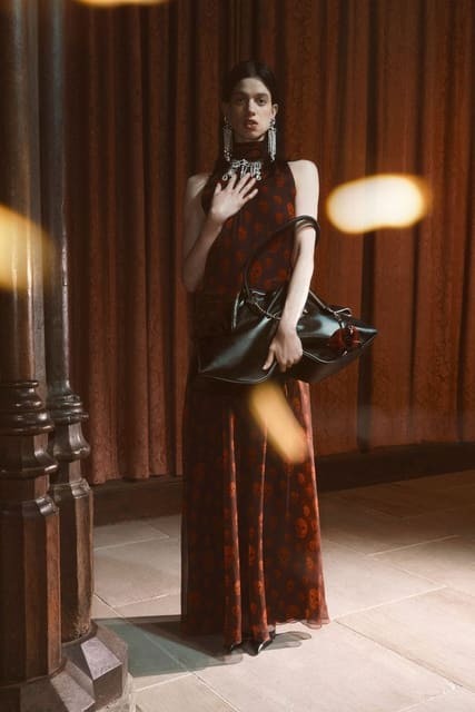 McQueen Pre-Fall 2026 Lookbook — Alexander McQueen