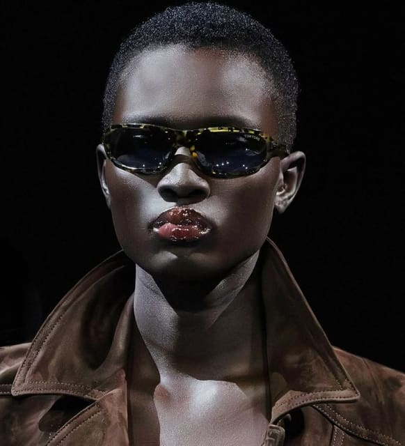 Runway Beauty S/S 26 TOM FORD by Haider Ackermann — Tom Ford Beauty