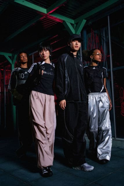 Adidas ADILENIUM X TEAMGEIST Ashley Rott... — Adidas