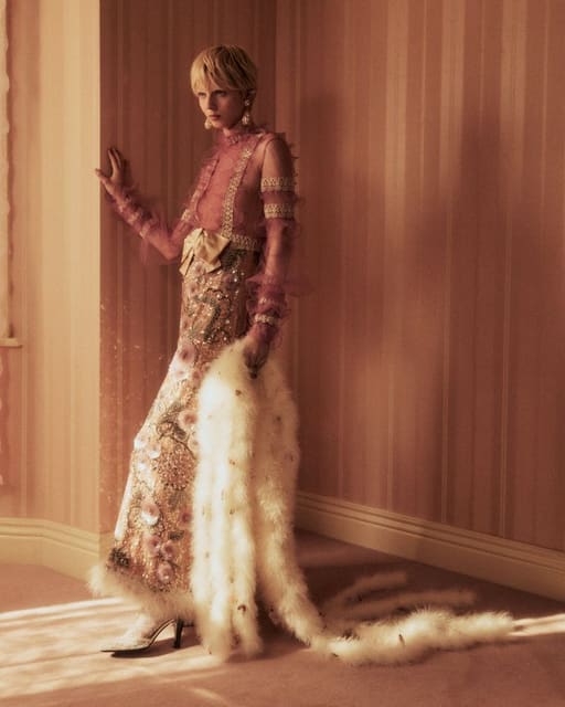 Peach Fuzz — Schön Magazine