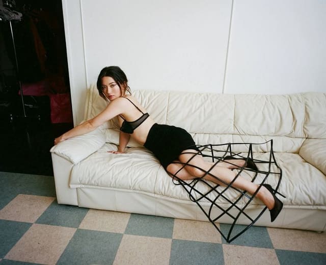 Reina Hardesty — Numéro Netherlands