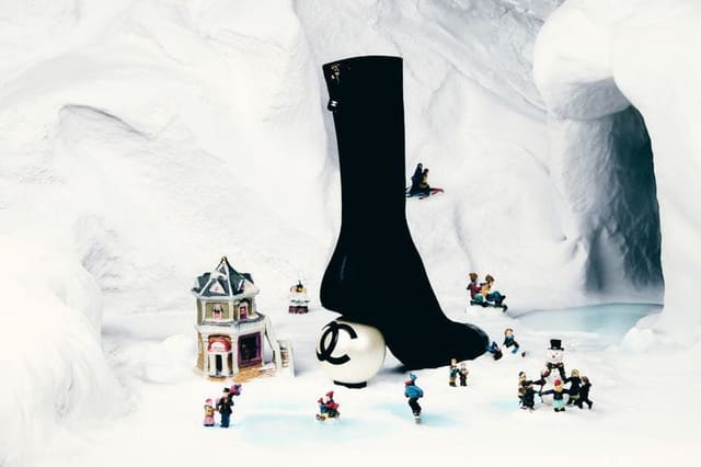 CHANEL ACCESSORY YOU NEED THIS WINTER — Numéro Netherlands