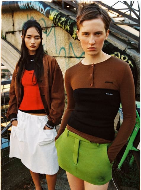 Bold-less — Vogue Portugal
