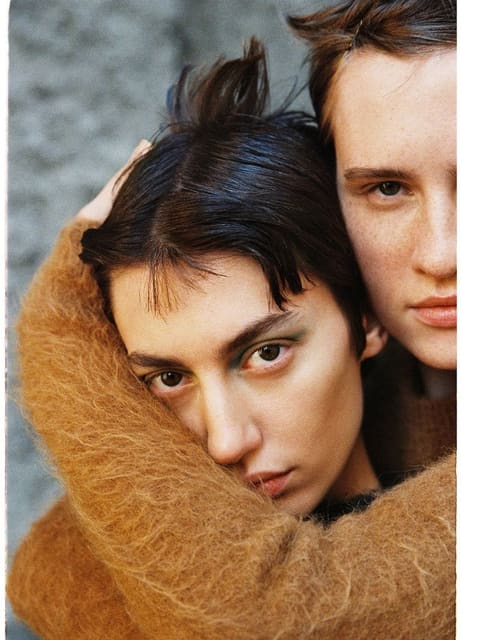 Bold-less — Vogue Portugal
