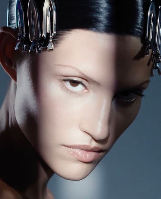 Zara Hair Chromatic Mode 2025 — Zara