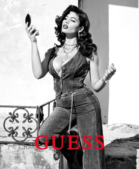 Guess in St. Tropez — Guess