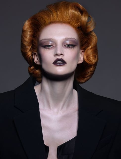 Vogue Beauty — Vogue Greece