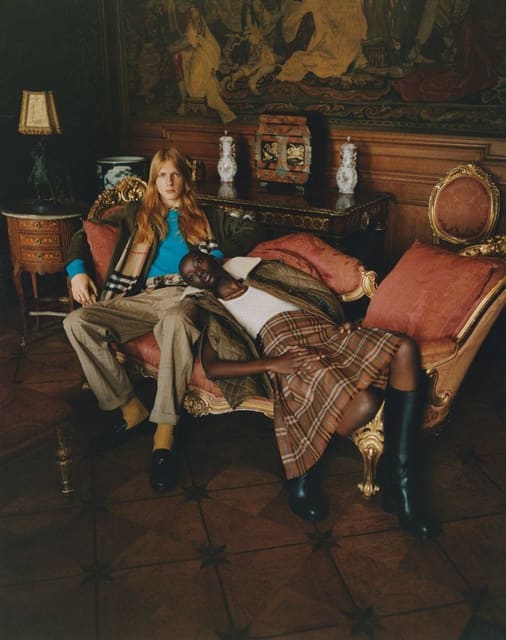 Burberry — Financial Times - HTSI Magazine