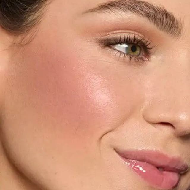 TruBlend Skin Enhancer byJosh Fuehner — CoverGirl
