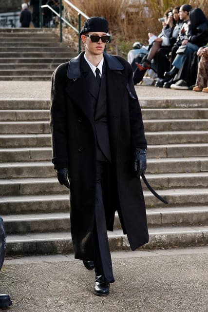 3.PARADIS F/W 26 Show — 3.PARADIS