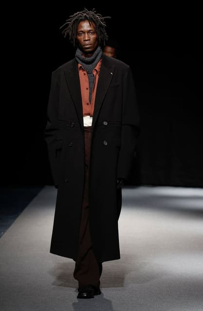 Songzio F/W 26 Show — Songzio