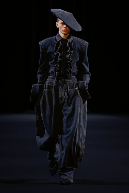 Juun.J F/W 26 Show — Juun.J