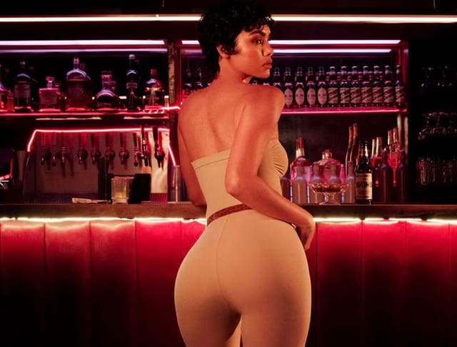 The Ultimate Hips — SKIMS