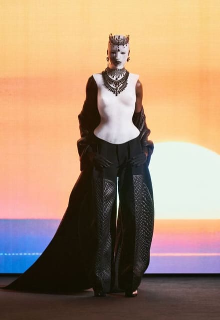 Robert Wun Haute Couture Spring 2026 Sho... — Robert Wun