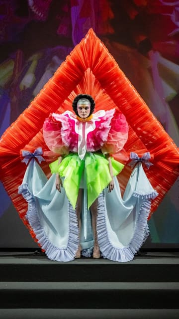 Viktor & Rolf Haute Couture Spring 2026 ... — Viktor & Rolf