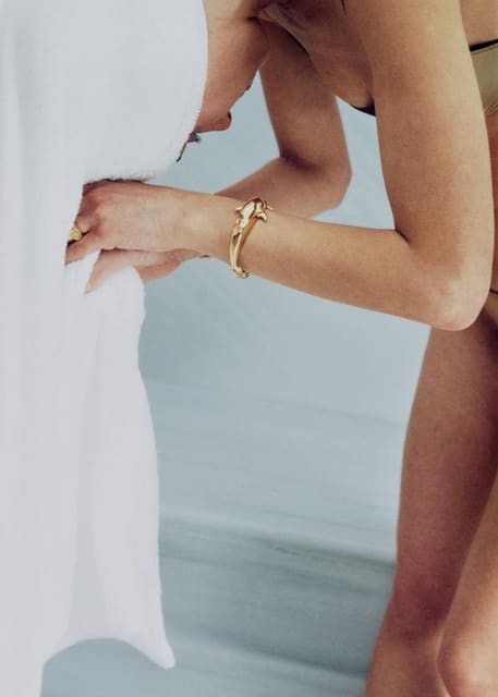 Simuero Delfina Collection