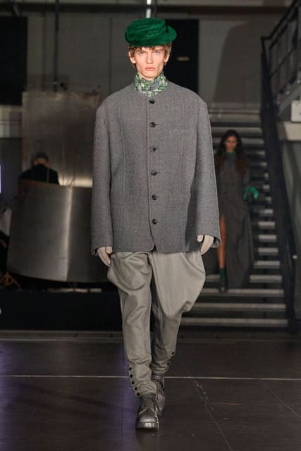 Songzio F/W 25 Show — Songzio