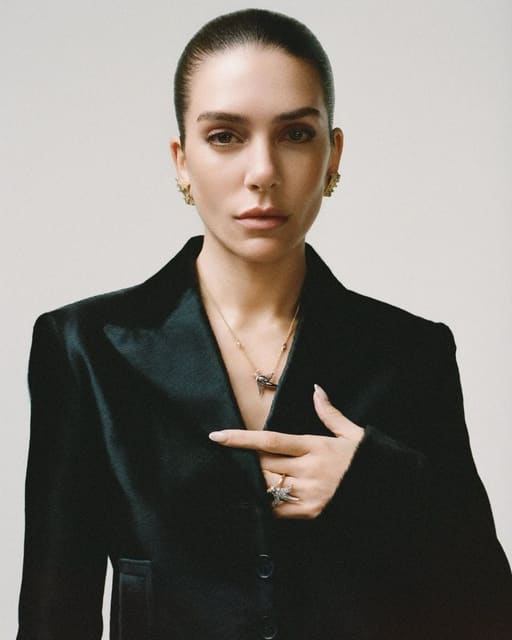 Valentina Ferrer by Emmanuel Sanchez Mon... — Vogue Latin America