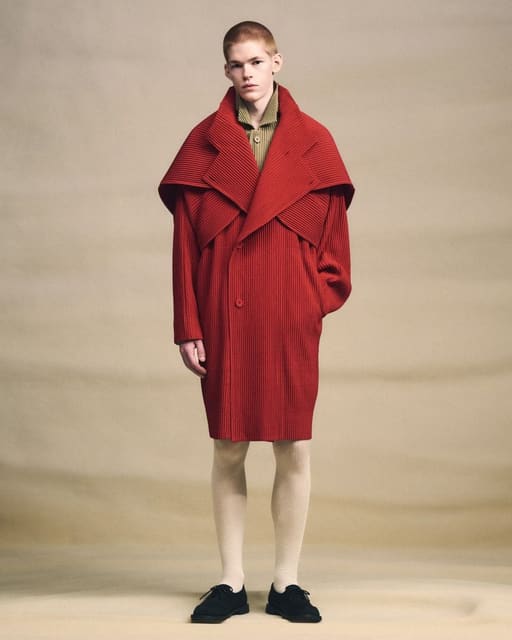 HOMME PLISSÉ ISSEY MIYAKE SPRING SUMMER 2026 LOOKS — Issey Miyake