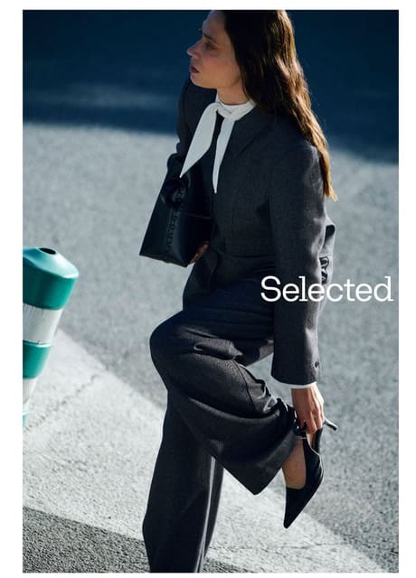 Selected FW Campaign — Selected