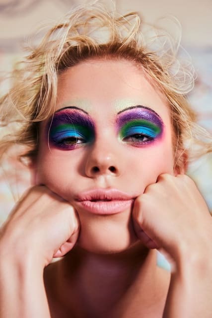 CUPID'S KISS — Ladygunn Magazine