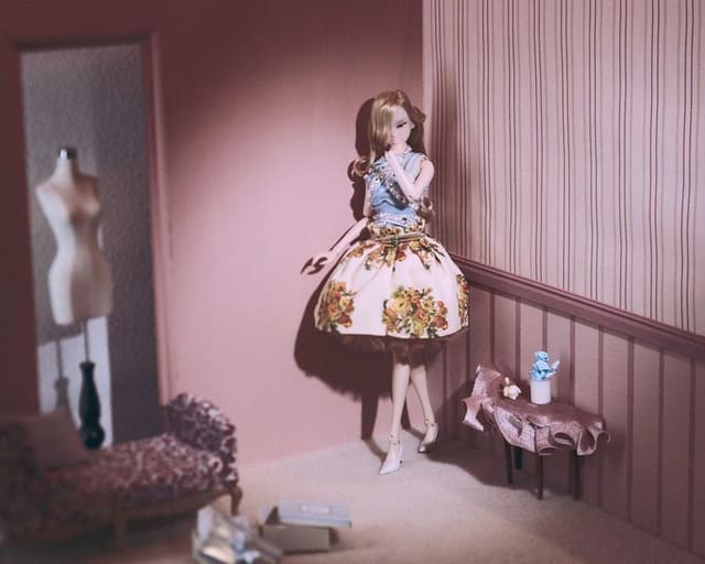 MINIATURE DOLLS BY LEA WILBRAND & ALESSI... — novembre global