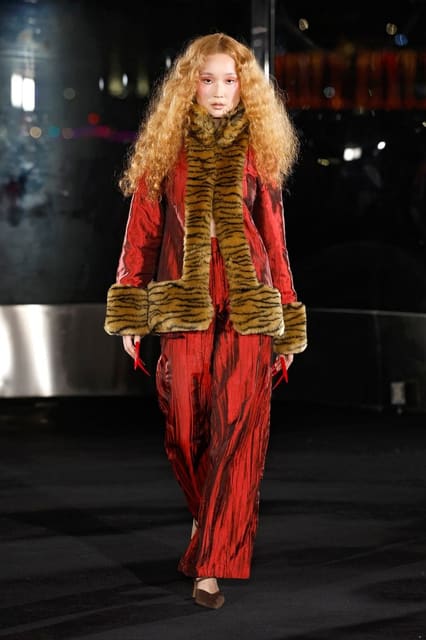 Kim Shui F/W 26 Show — Kim Shui