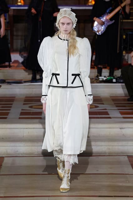 Bora Aksu F/W 26 Show — Bora Aksu