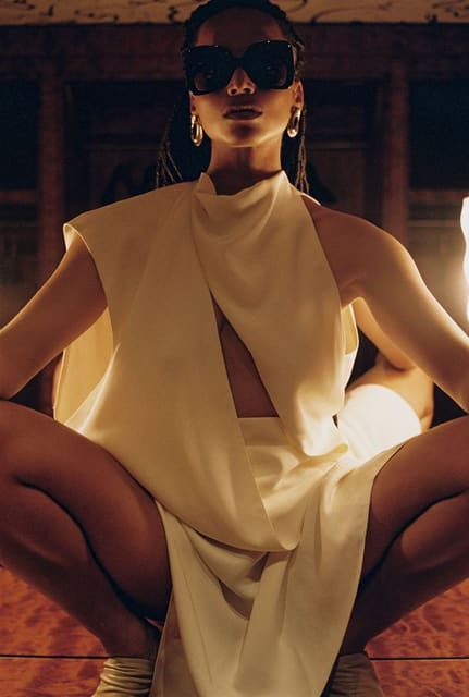 Portrait D'une Muse — Bolero Magazine