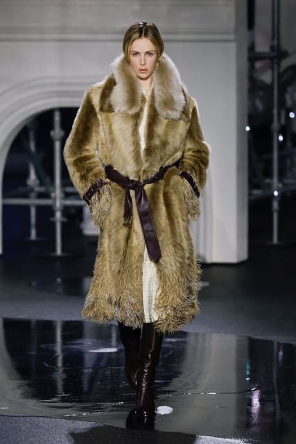 Burberry F/W 26 Show — Burberry