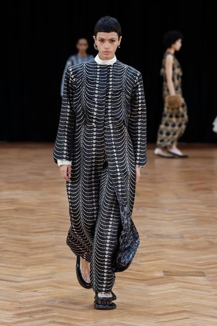 Raw Mango F/W 26 Show