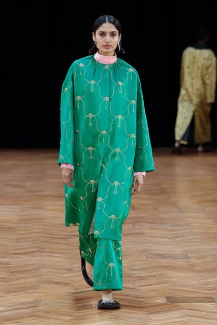 Raw Mango F/W 26 Show