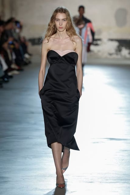 N21 F/W 26 Show — N21