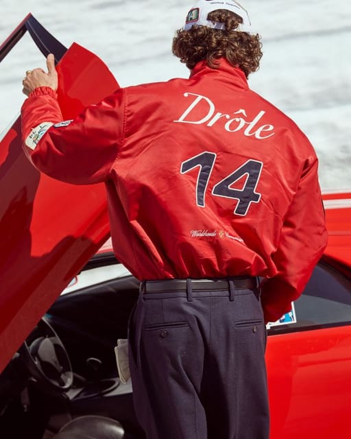 FW 2025 Slogan Rose — Drôle de Monsieur