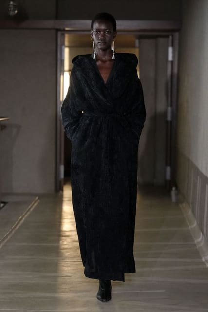 Mame Kurogouchi F/W 26 Show — Mame Kurogouchi