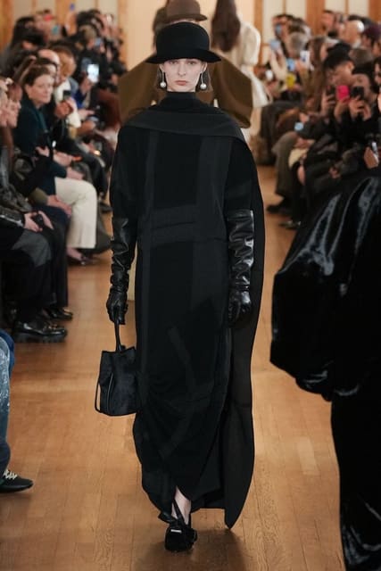 Uma Wang F/W 26 Show — Uma Wang