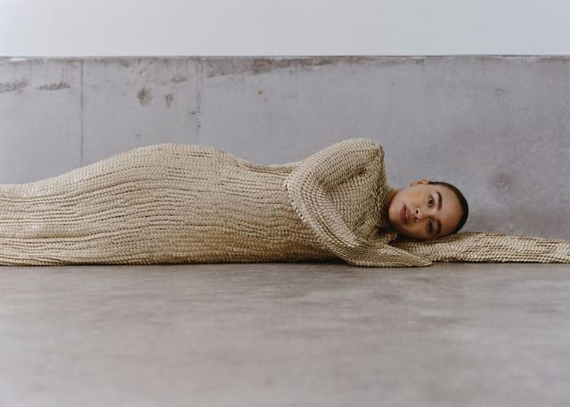 Baily Bass — Schön Magazine